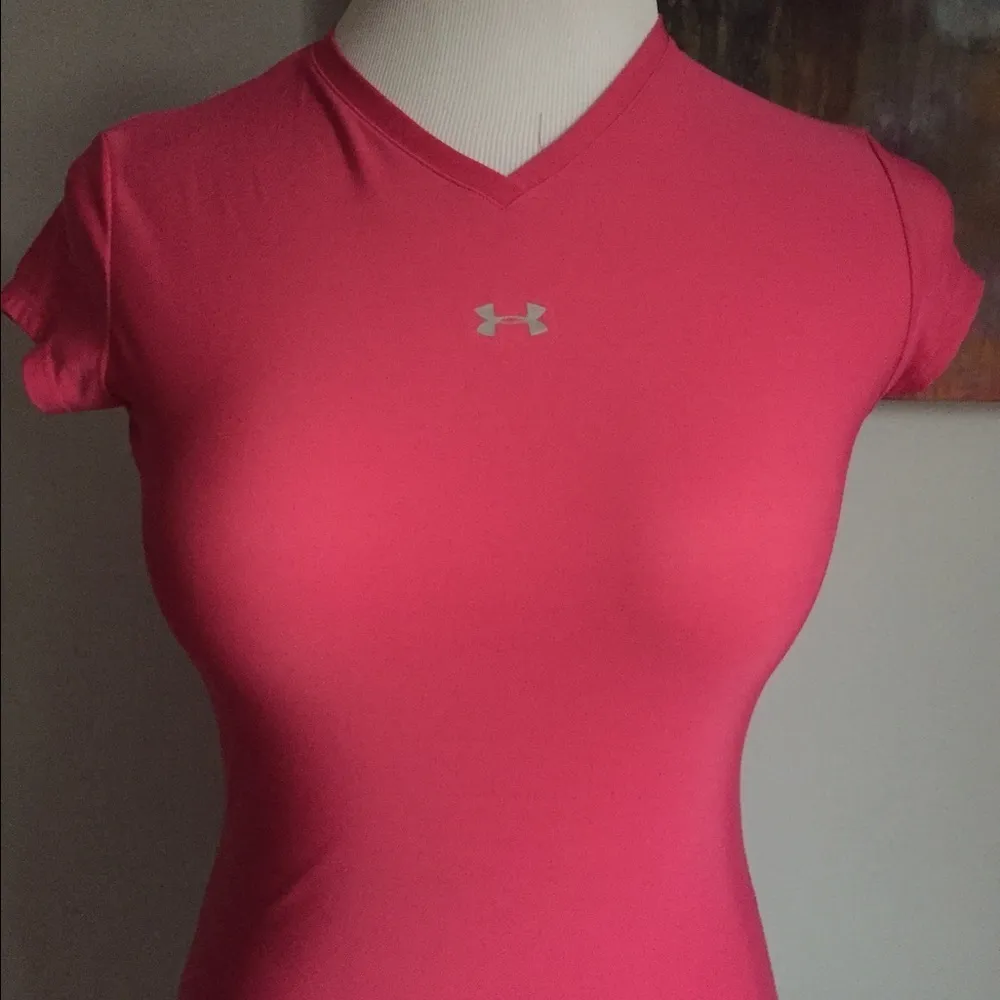 Under Armour Drifit Tee Pink - Image 4