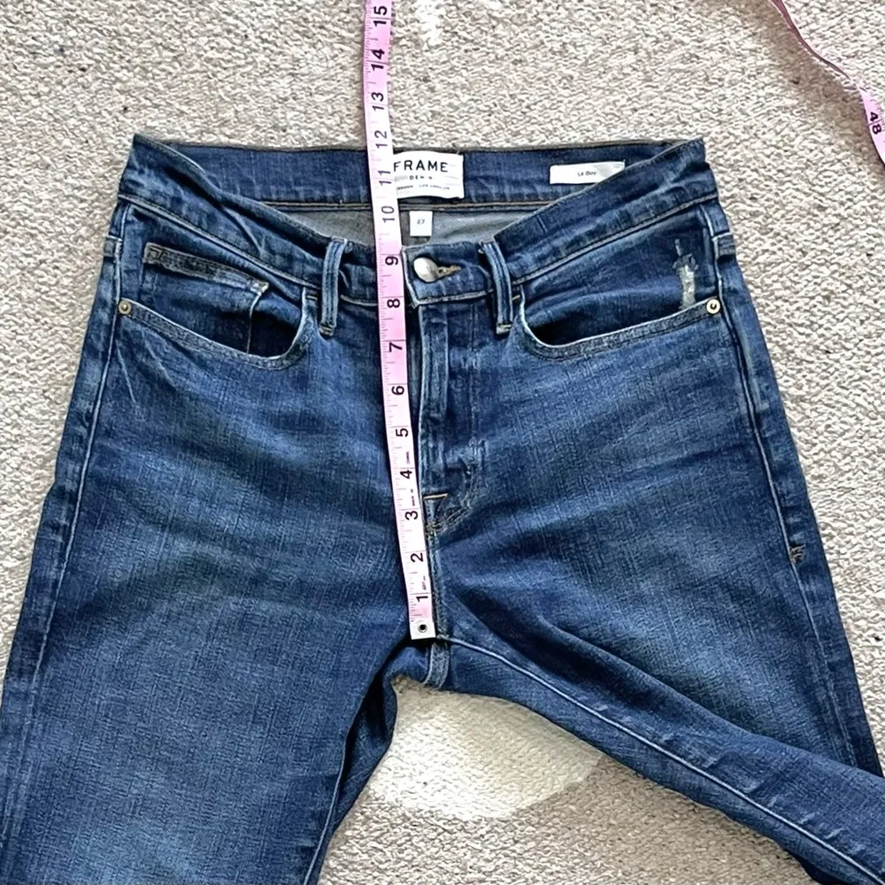 Frame Denim Le Boy Crop Straight Frayed Hem Jeans in Pondview Size 27 - Image 6