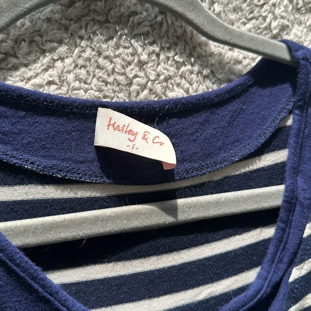 Hailey & Co Women's S Long Sleeve V Neck Pocket Tee Blue White Stripe Nautical - Image 8