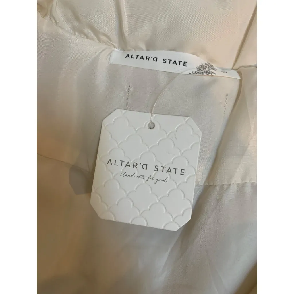 Women's Altar’d State White Puffer Vest Size L Size L - Image 9