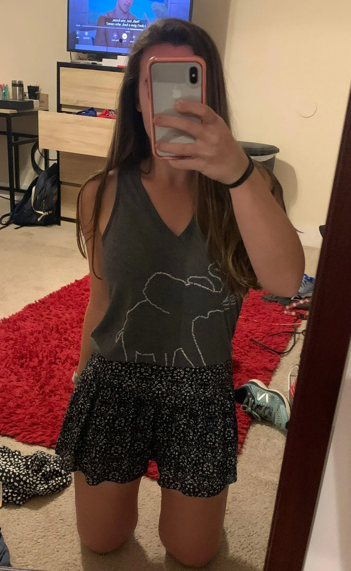 American Eagle Flowy Party High Waisted Shorts - Image 5