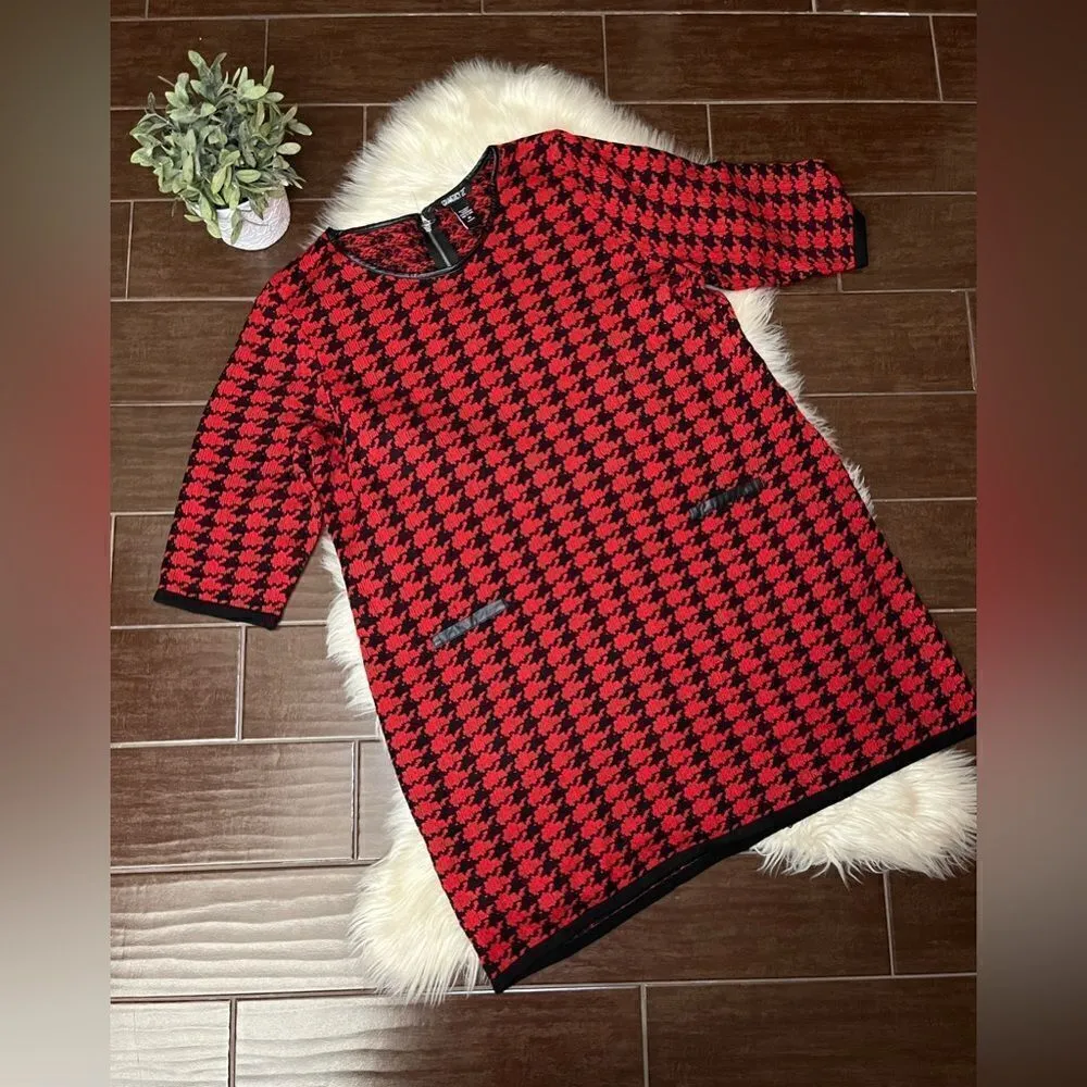 Gramercy 22 Knit 3/4 Sleeve Faux Leather Trimmed Zip Back Shift Dress sz 3X Red - Image 2