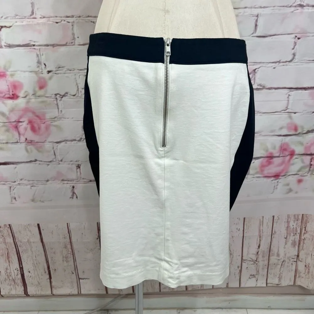 🔥5 for $25 sale🔥 Banana Republic navy white panel pencil skirt in size 12 - Image 5