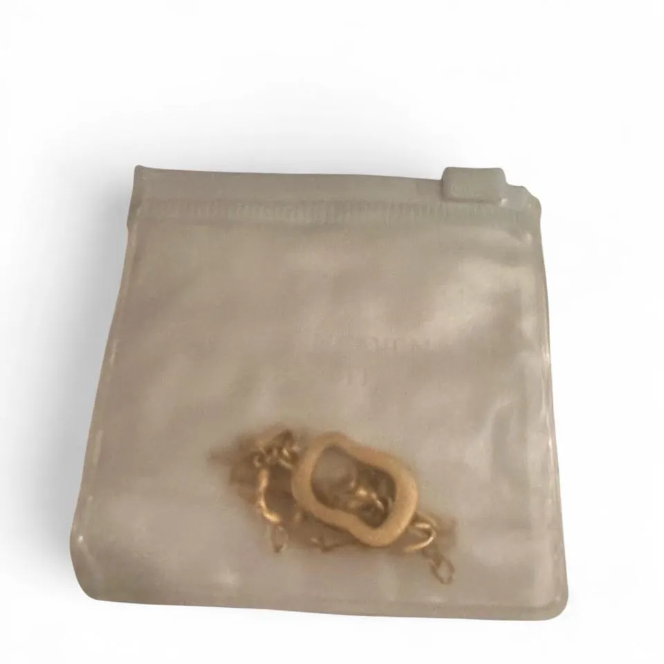 SLIDE JEWELRY Gold tone square link bracelet with adjustable chain jewelry - Image 3