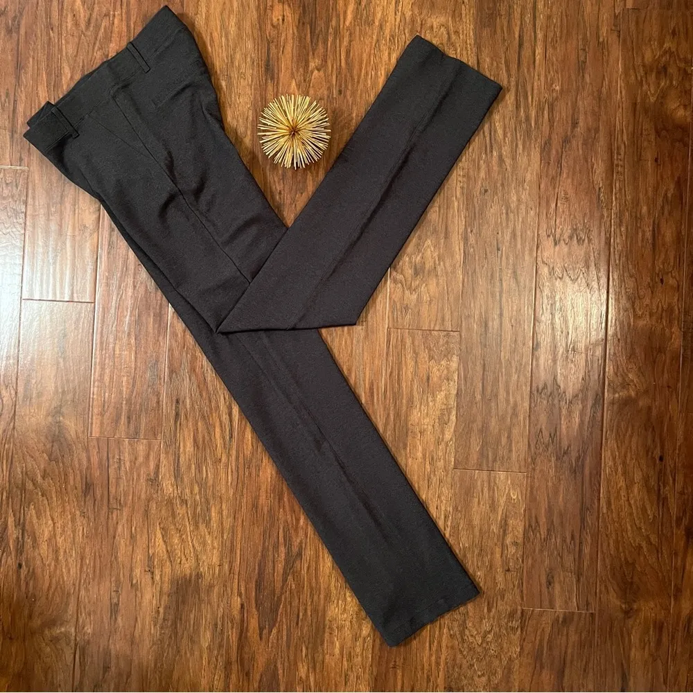 Betabrand Straight-Leg Classic Dress Pant Yoga Pant
Charcoal Gray Size Med Tall - Image 8