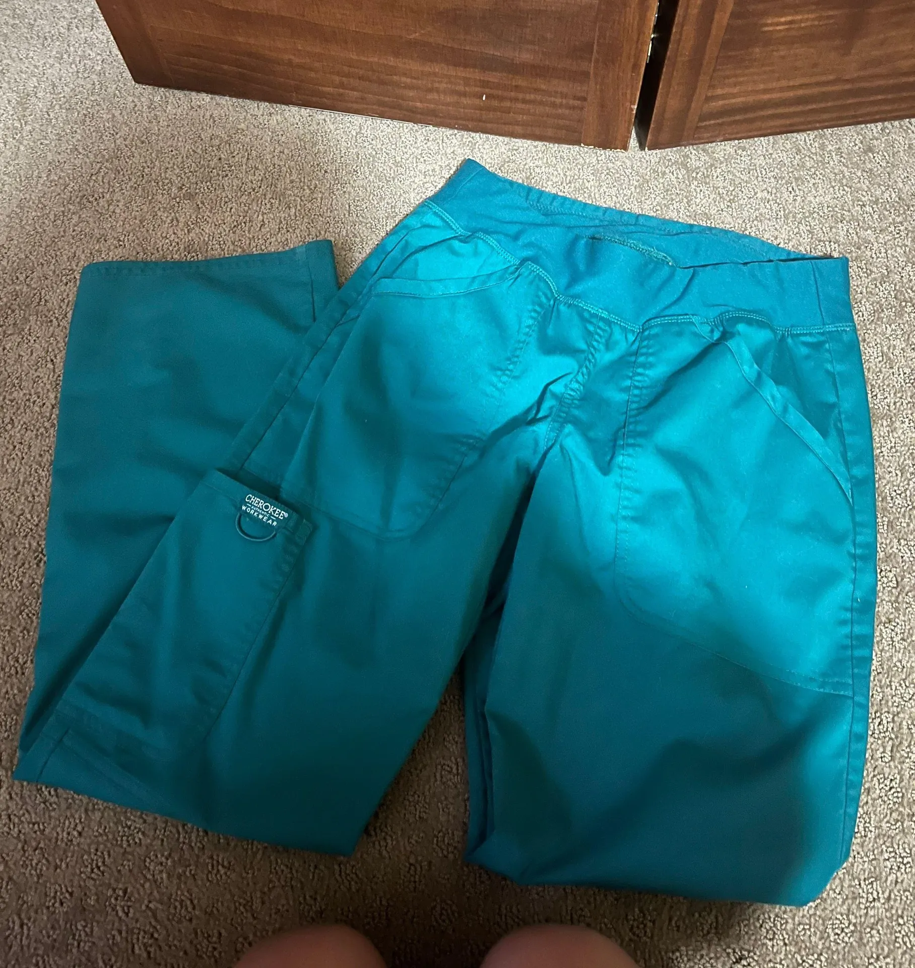 Cherokee Green  Scrubs - Image 5