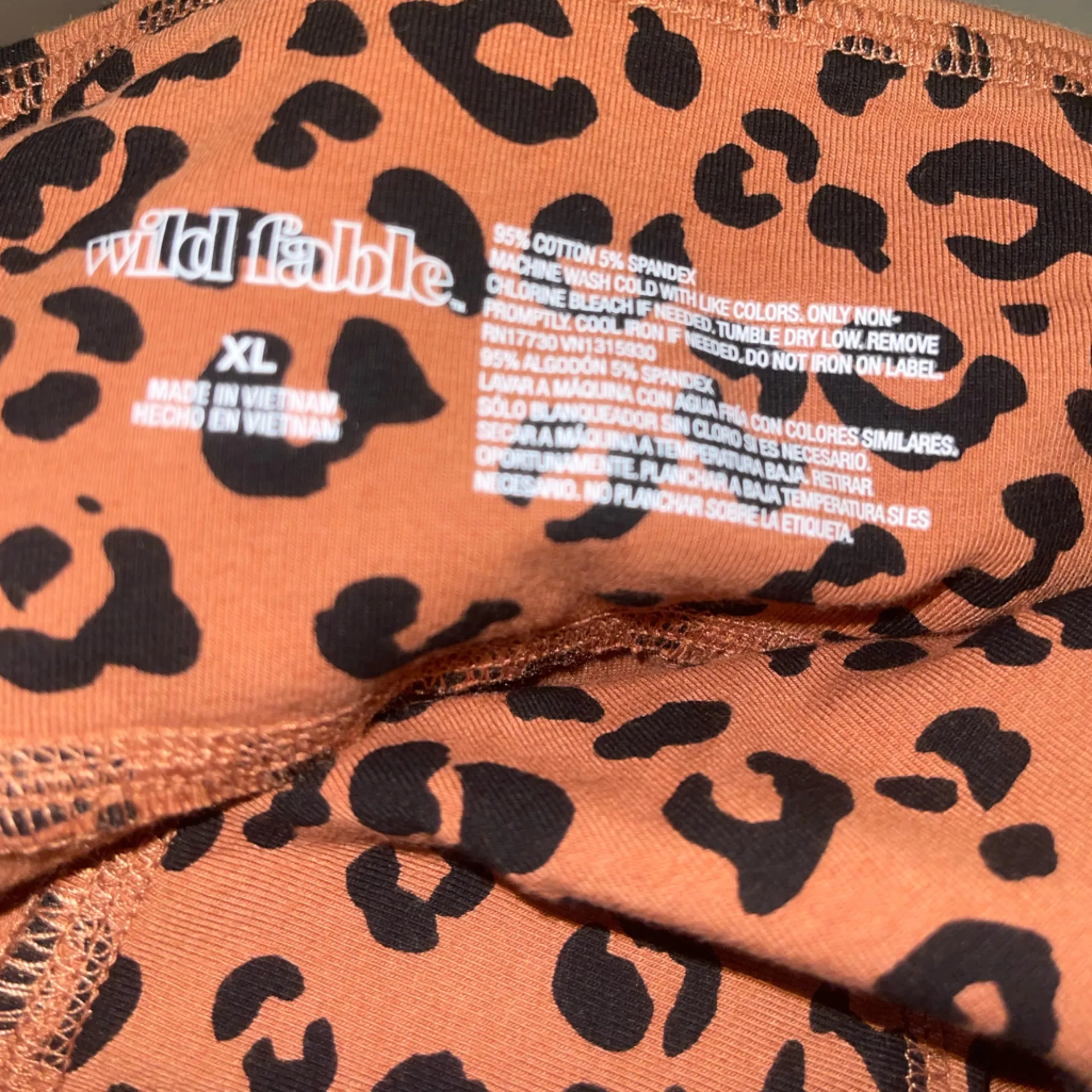 Leopard print leggings Wild Fable woman’s size XL pants EUC - Image 5