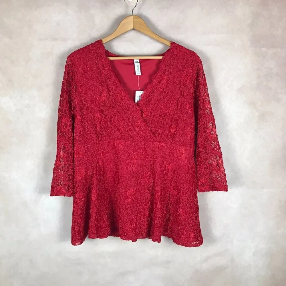 Plus Size Red Lace V-neck Top NWT 1X - Image 4