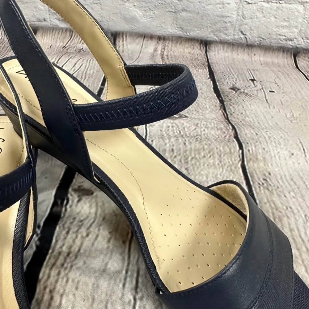 Life Stride Women’s Yuma Wedge Slingback Sandals Lizard/Silky Navy 11M NEW - Image 4