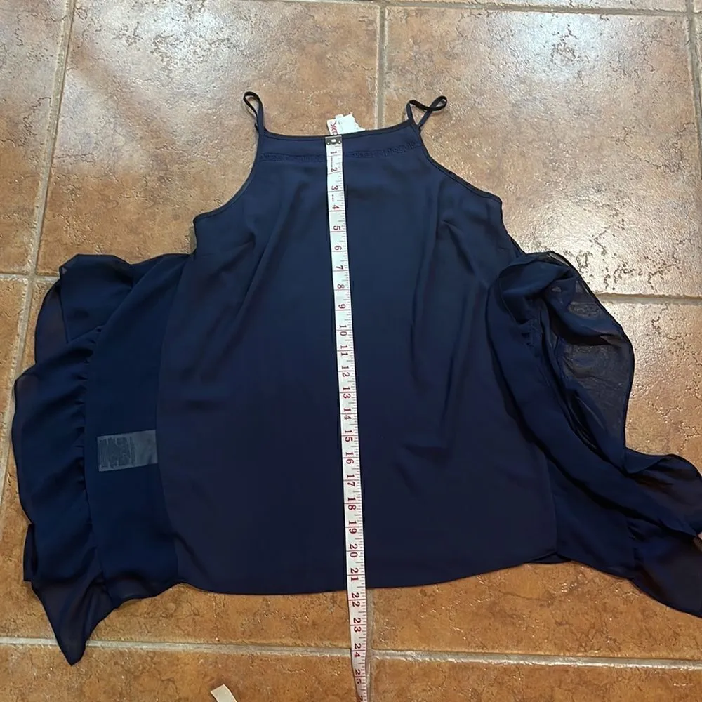 NWT BCBGenetation top size XXS - Image 9