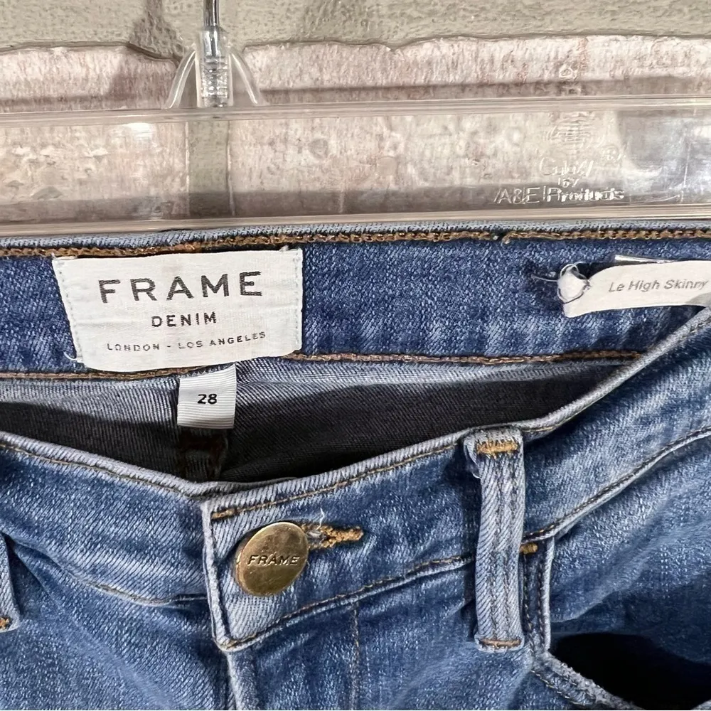 Frame Denim Le High Skinny Distressed Jeans in Roman Wash Size 28 - Image 9