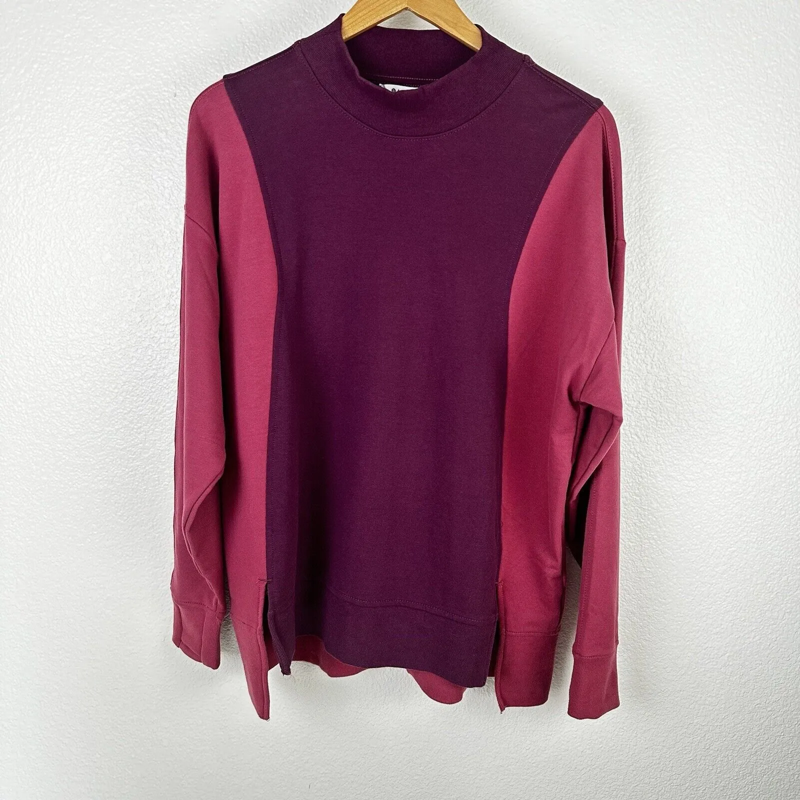 Athleta Women's Burgundy Colorblock Pullover Sweatshirt Long Sleeve - Image 2