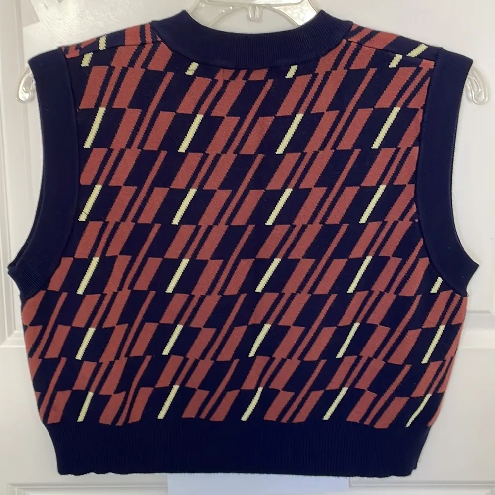 Cider Crop Sweater Vest - Image 2