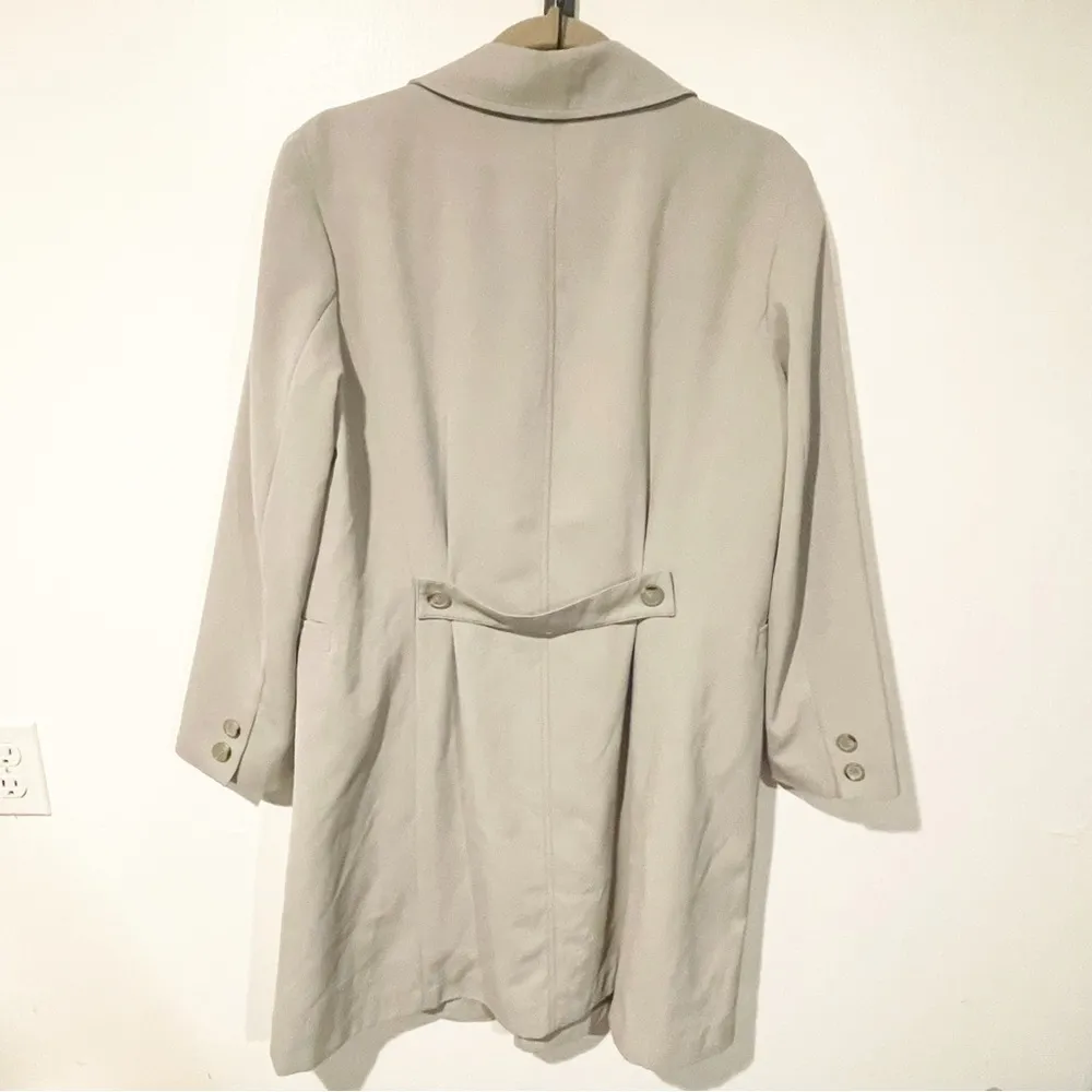 Gallery  Size Small Trench Coat Cream Tan Double Breasted Lined Jacket Coat - Image 5