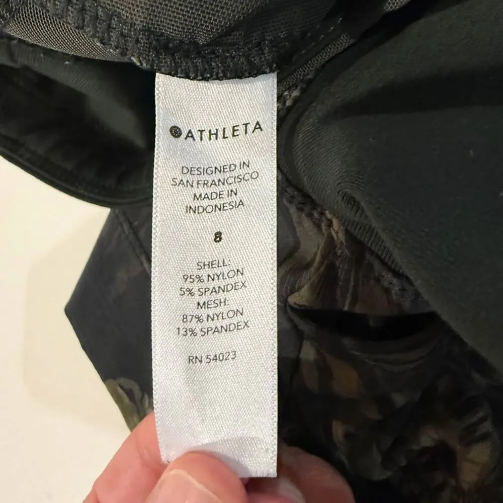 Athleta Trekkie North Floral Printed Shorts Women's 8 Terra Firma Olive Pull On - Image 5