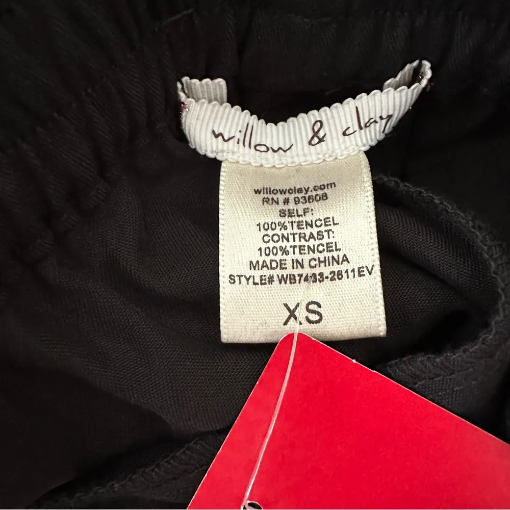 Evereve Black Stripe Track Pants - Image 4