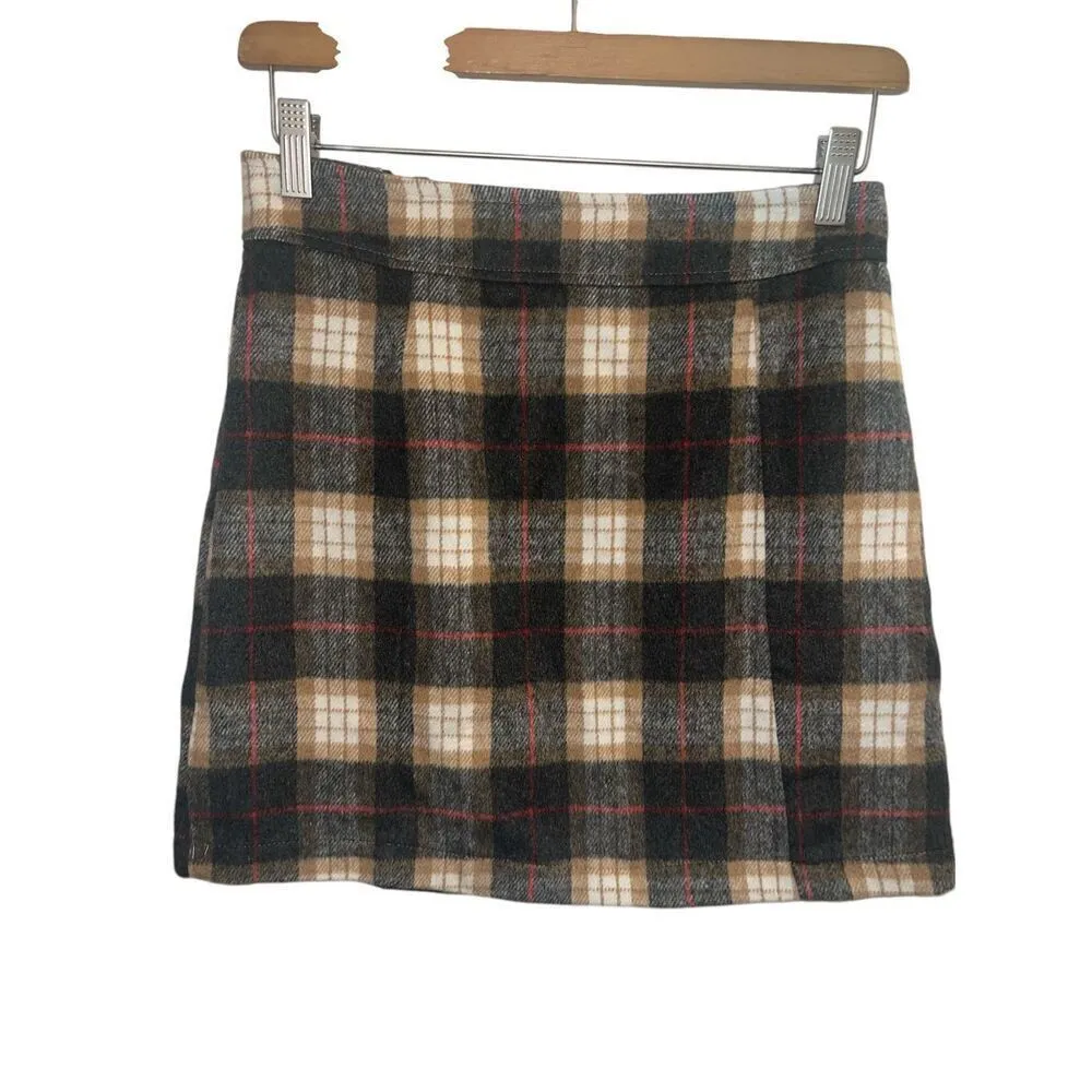✨POL Mini Skirt Size S Brown Tan Plaid Zip Front Flannel✨ - Image 11