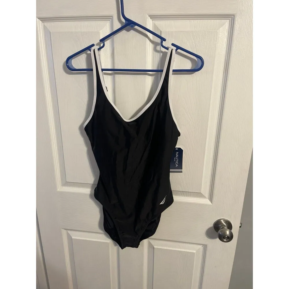 Nautica Women's Standard One Piece Swimsuit Size L New With Tag - Image 4
