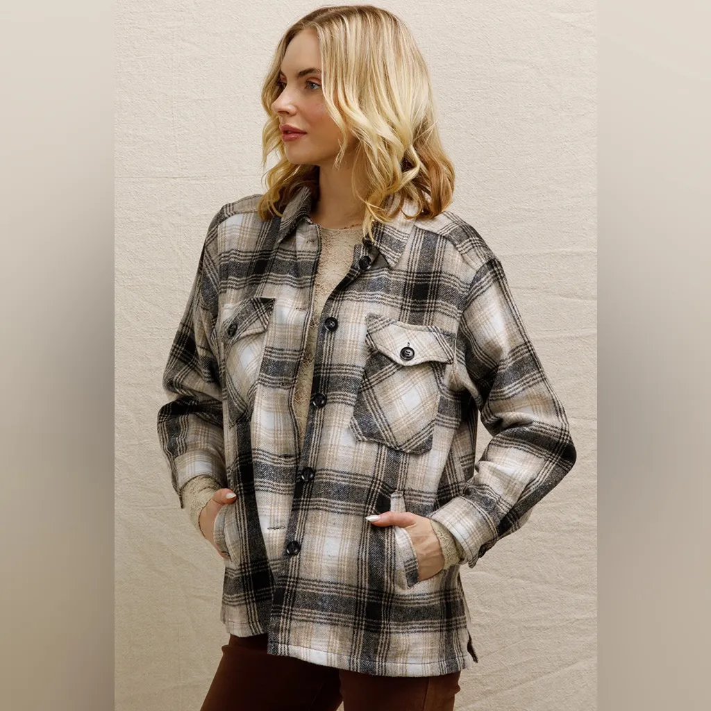 NWT Lucky Brand Women's Beige and Black Buffalo Plaid Oversized Shirt Jacket M - Image 16