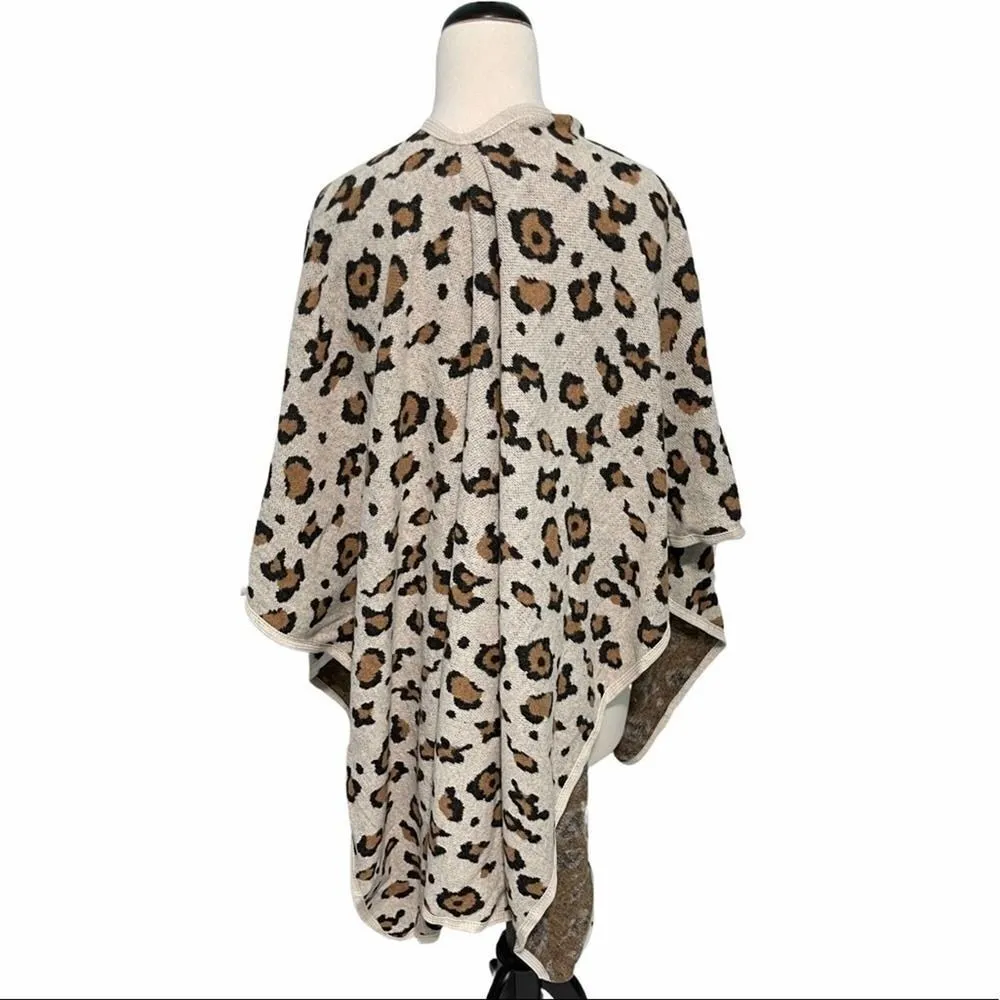 Marcus Adler Oversized Leopard Cheetah Cardigan Poncho Cream Brown One Size Size undefined - Image 4