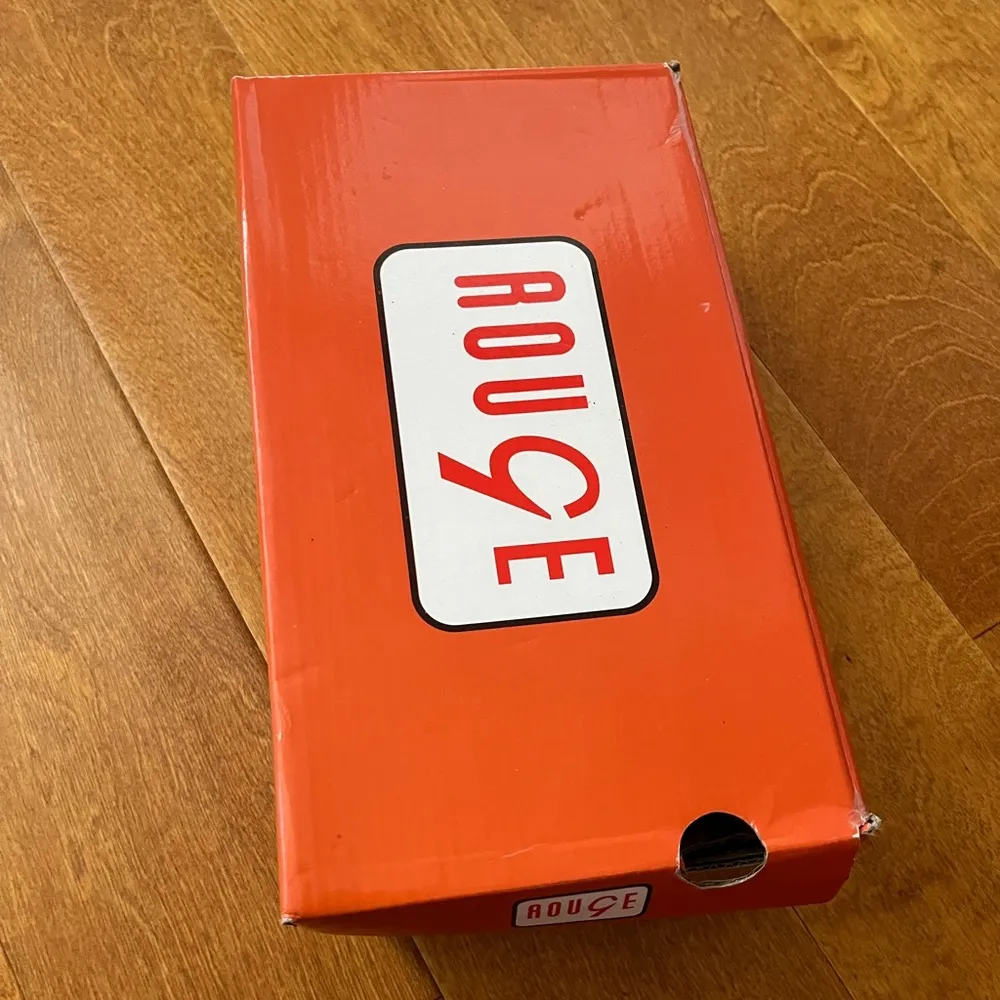 Rouge Helium Hot Pink Kitten Heels - Image 11