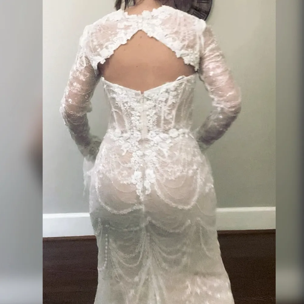 Beaded long sleeve sparkly wedding dress, reception or elopement gown White Size 10 - Image 4