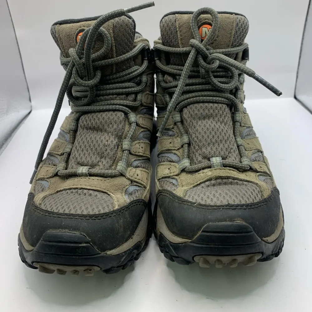 Womens Merrell Moab trail hiking shoes size 6 - Image 7