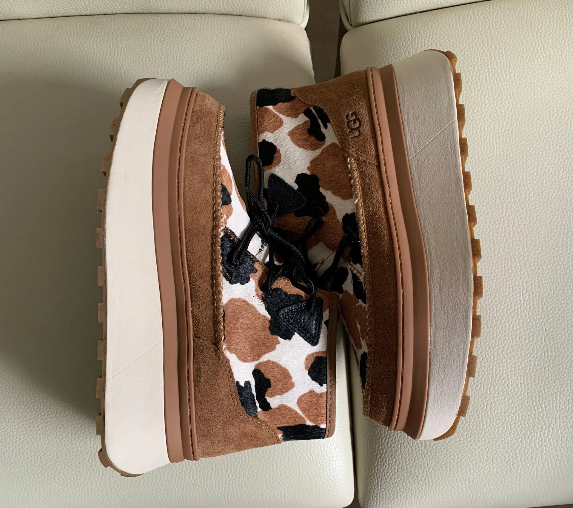 NWOB  Marin Bootie Cow Print Womens Platform - Lace-ups - Image 12