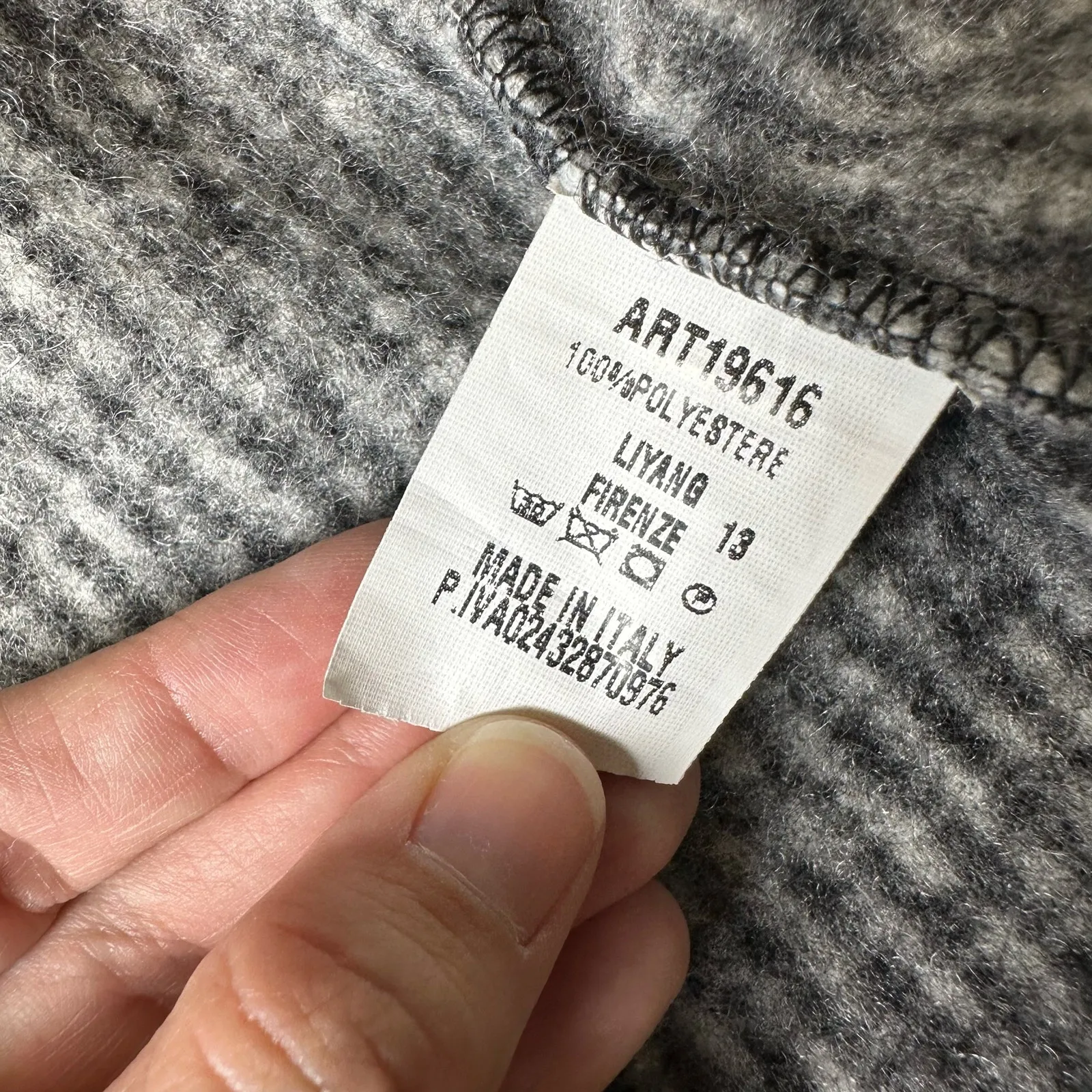 Women’s Italian Bouclé Knit Coat Gray‎ Black Shawl Collar New Collection L 13 Gray Size L - Image 3