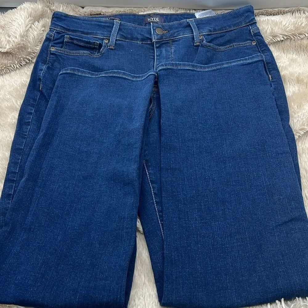 NYDJ high rise straight size 12 like new - Image 2