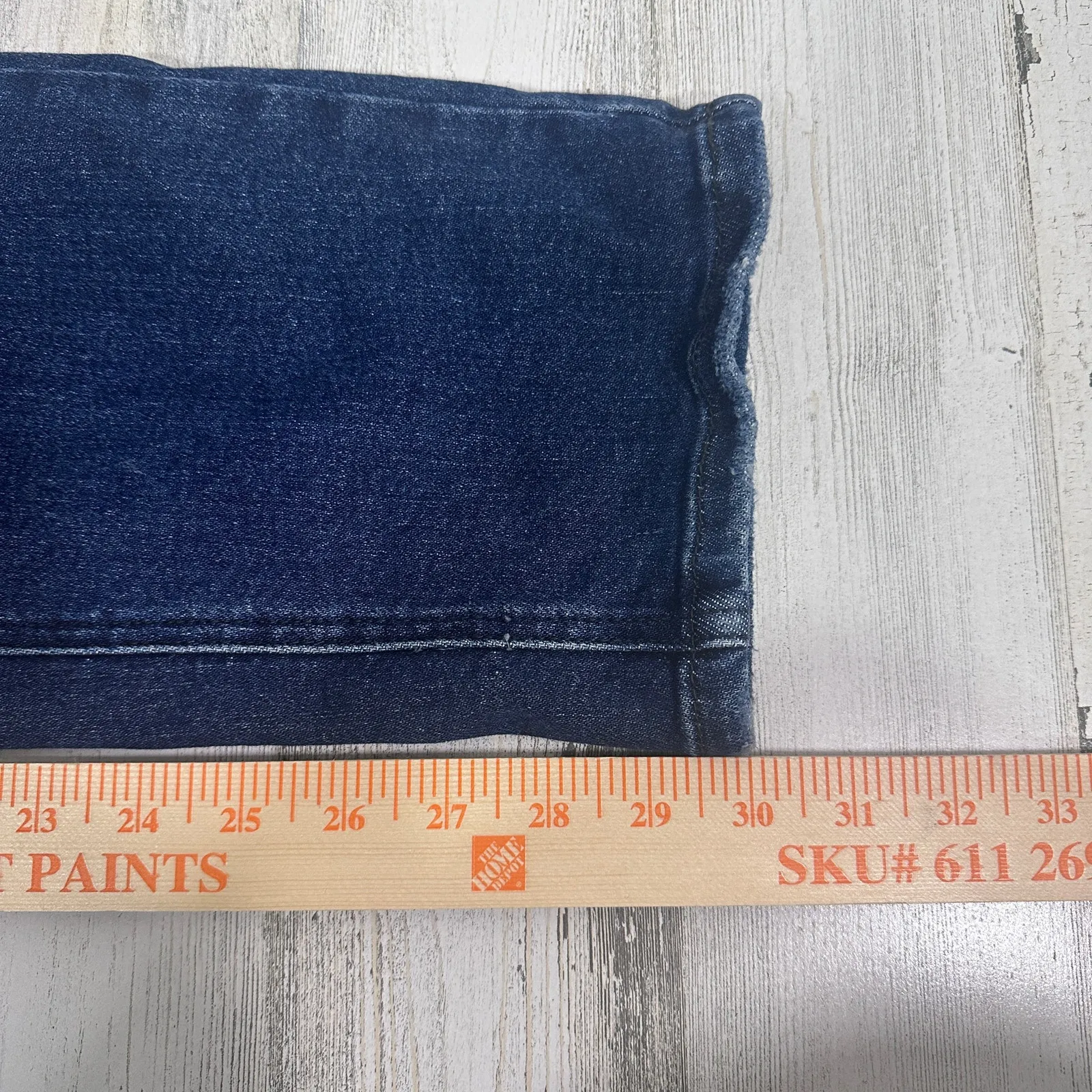 Judy Blue Distressed Boyfriend Jeans – Buffalo Check Knee Patch – 14W- MSRP $75 - Image 9