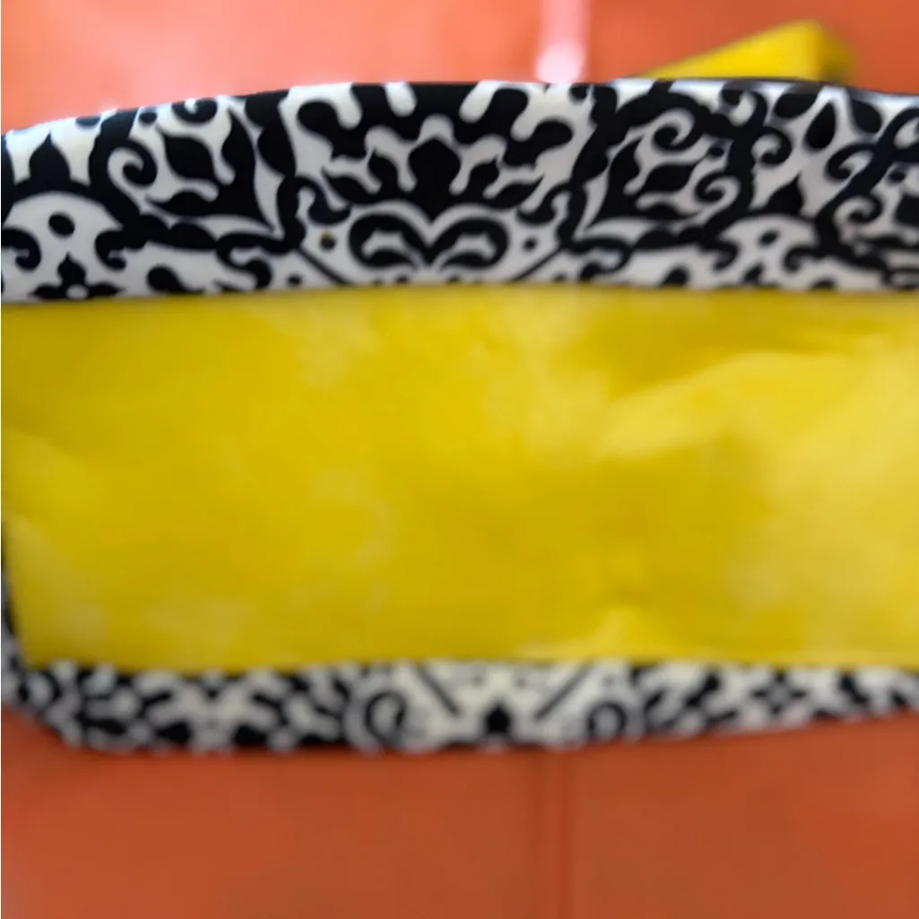 Nicole Lee Black and Yellow Shoulder Bag - Image 7