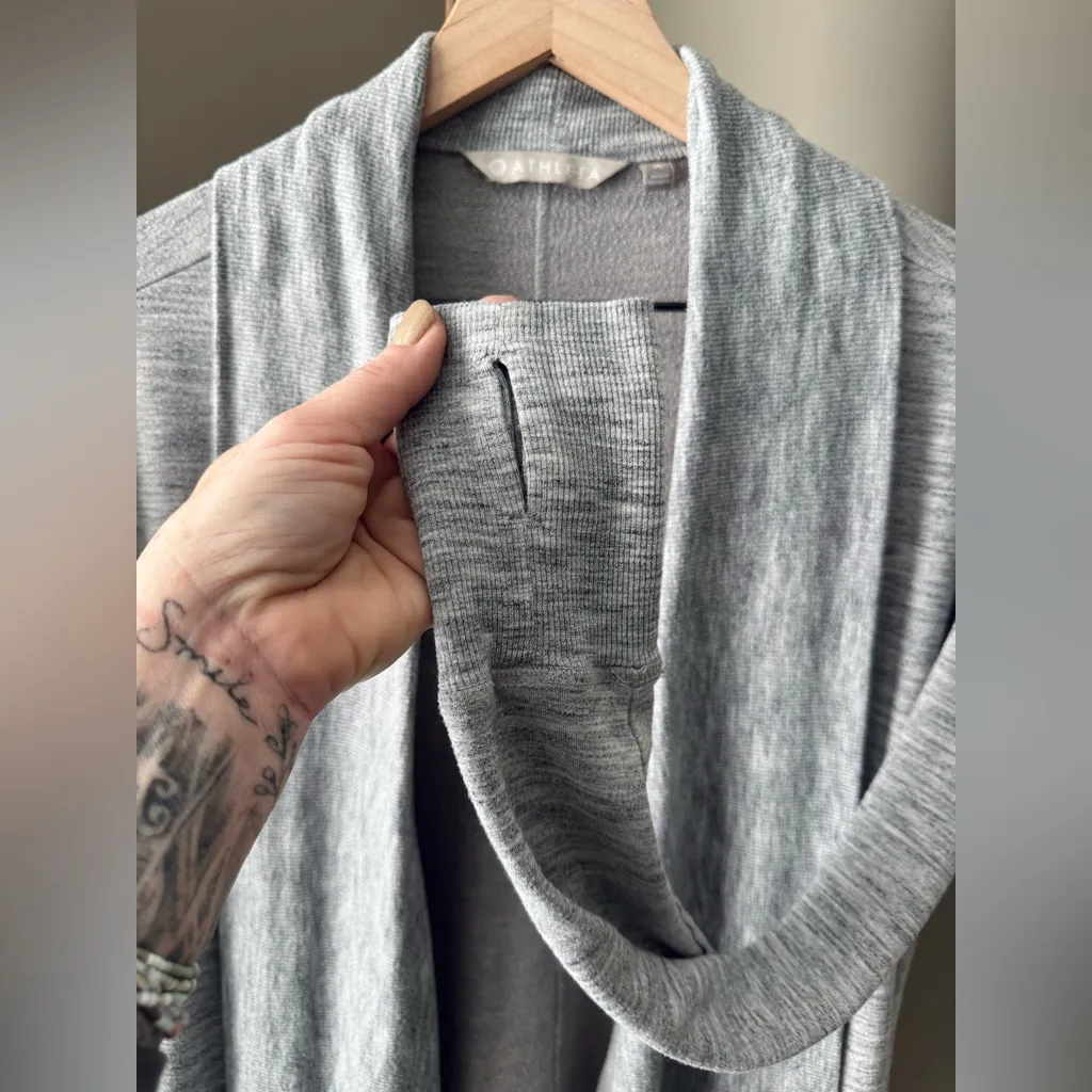 Athleta Pranayama Restore Wrap Long Sleeve Cardigan Lt Heather Gray Sz Med VGUC - Image 3