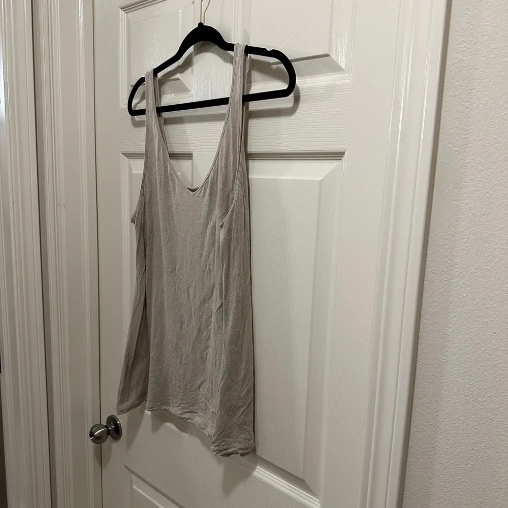 Old Navy tank top cami nude color size XXL - Image 4