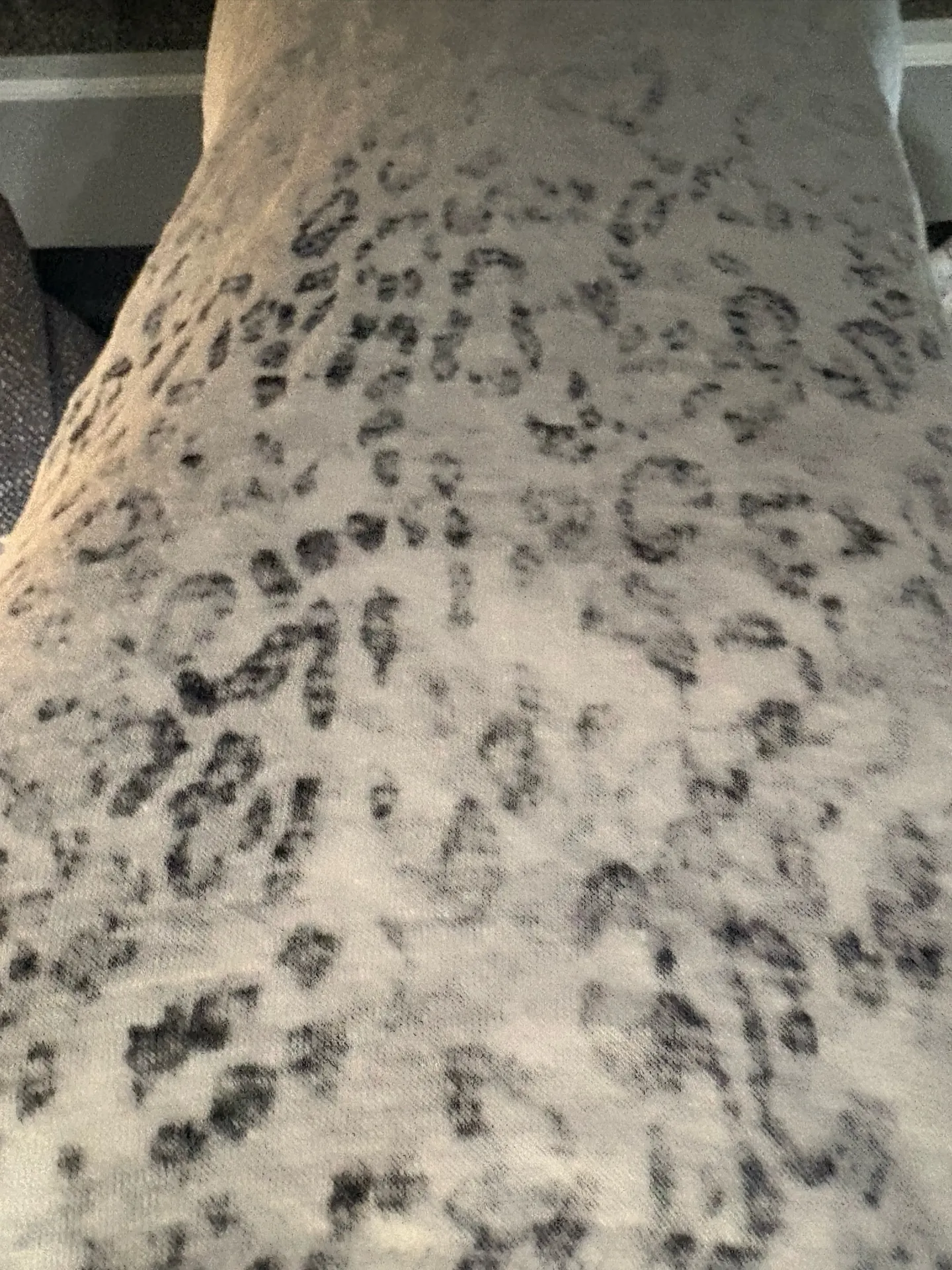 Vince Camuto Two by  size medium top - Image 6