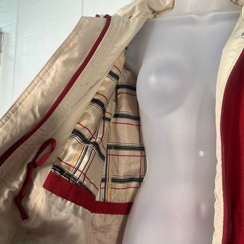 Kim Rogers Red and Tan Hooded Lightweight Rain Jacket Size Large EUC - Image 4