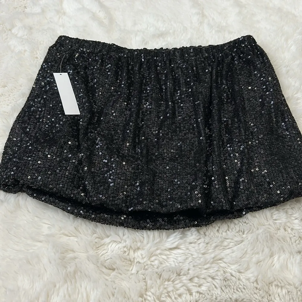 Venus  Black Sequin mini Skirt - Image 5