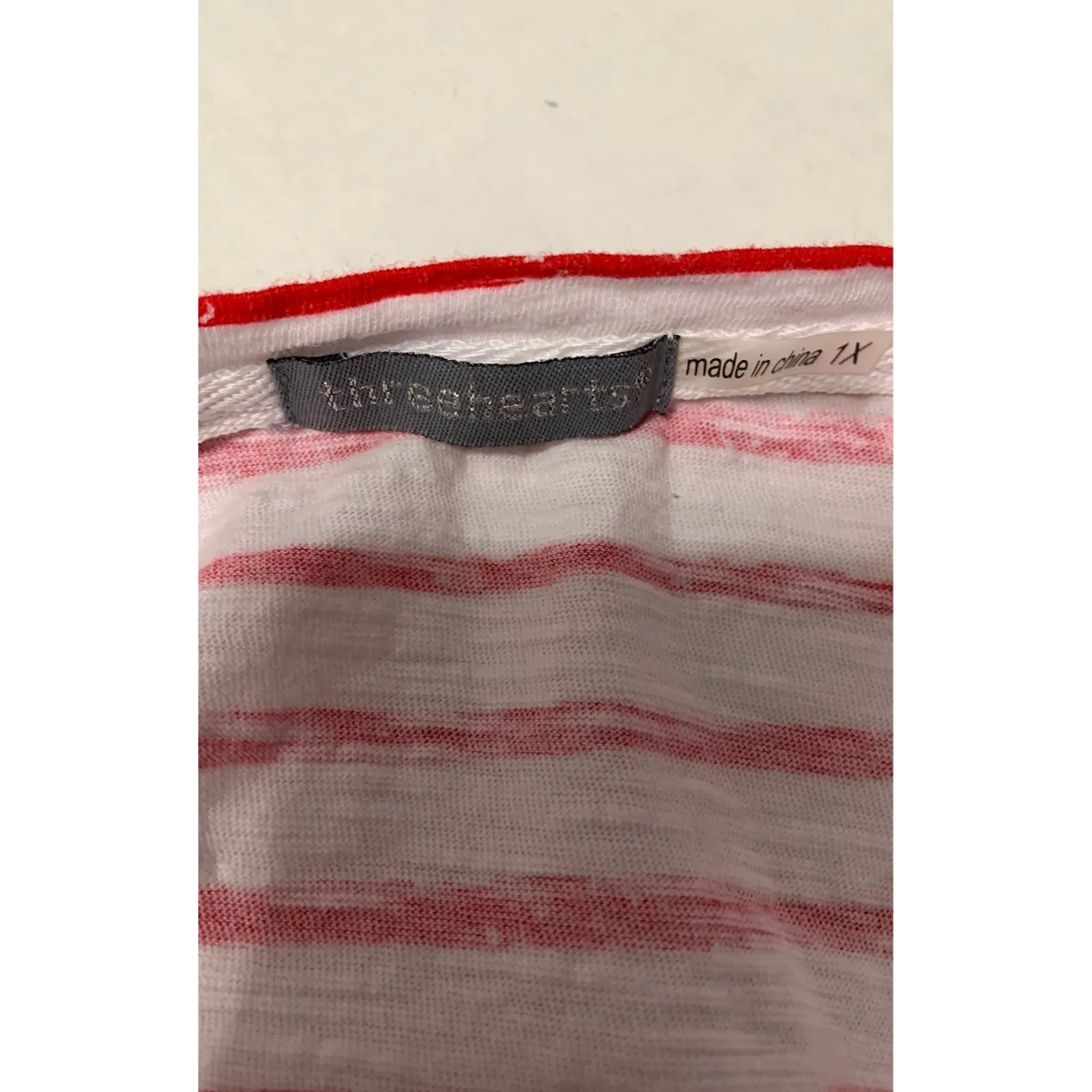 Threehearts Shirt. Size 1X - Image 3