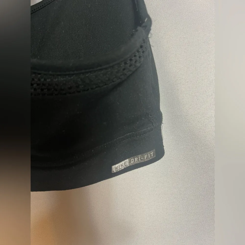 Hurley Sports Bra Size L Black Mesh Nike Dri-Fit - Image 6