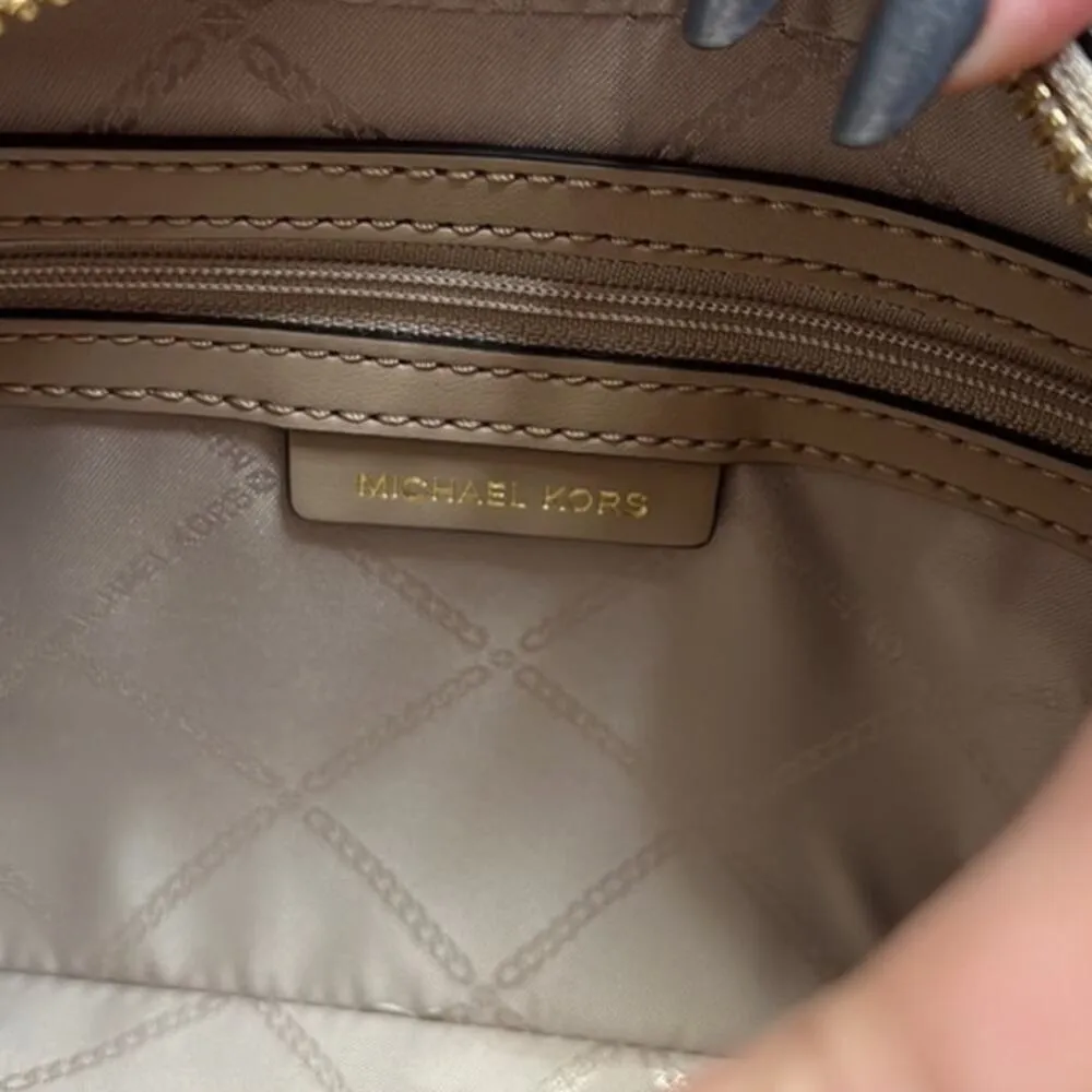 Michael Kors  Camel Multi Jet Set Camera Crossbody NWT - Image 7