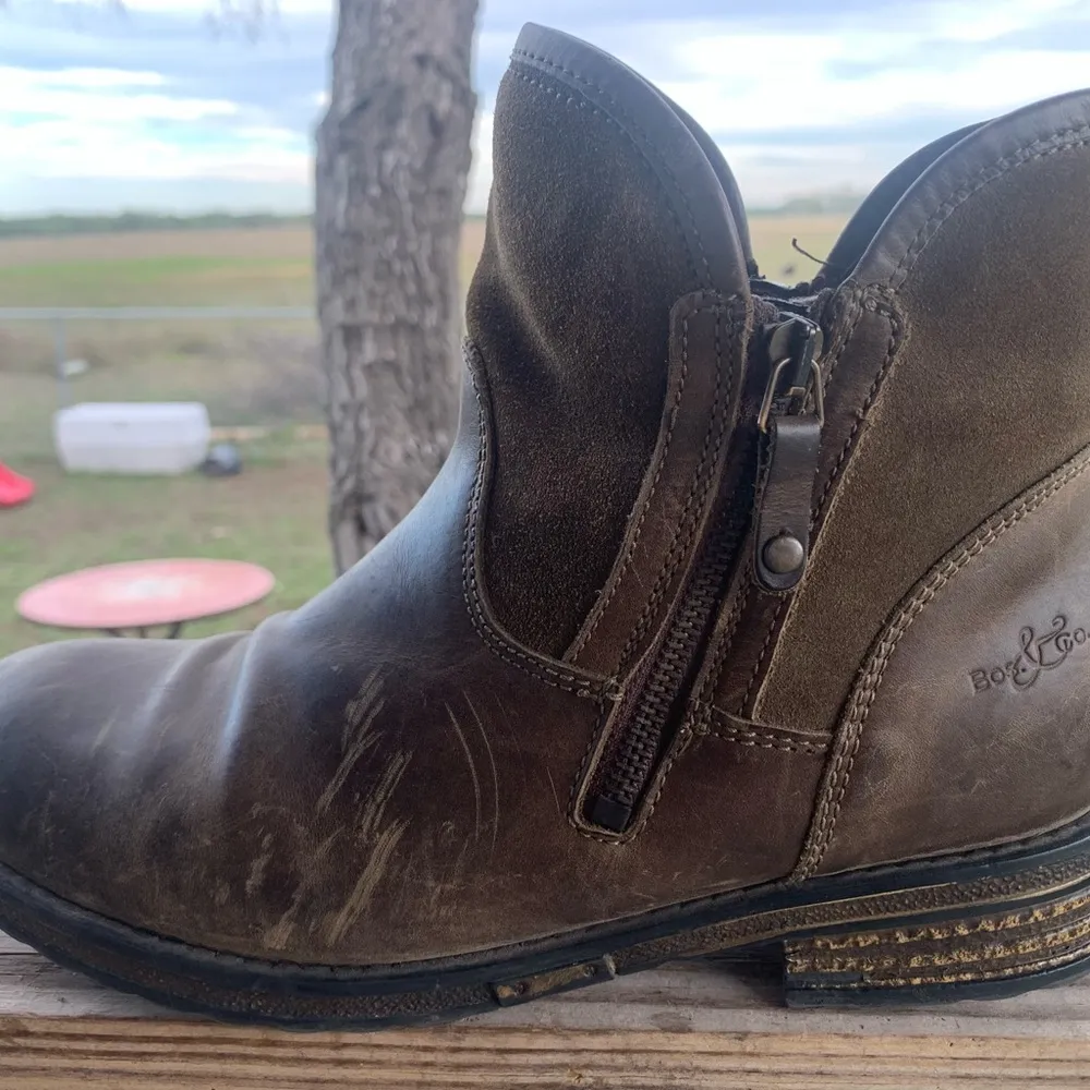 Bos. & Co. Army Green Booties 694 Size 9.5 - Image 4