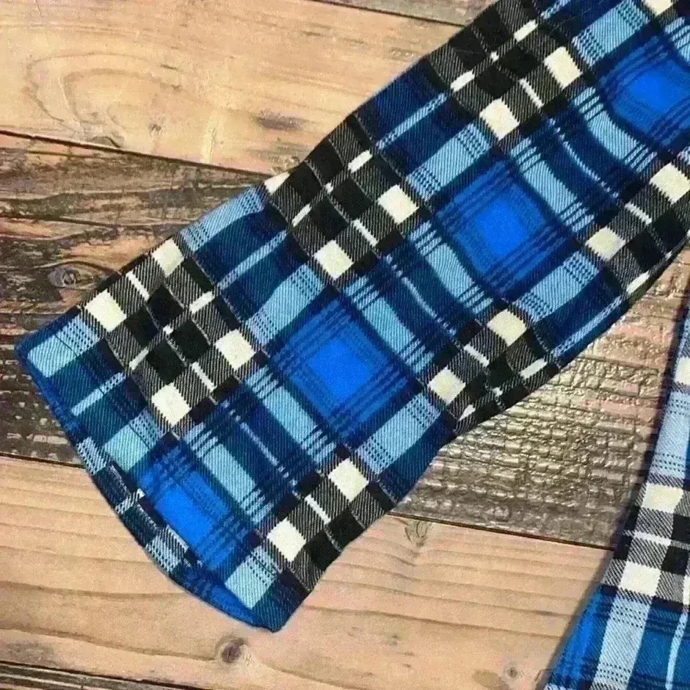 Eden & Olivia flannel button up shirt size XlArge - Image 5