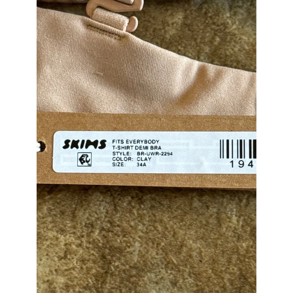 Skims Fits Everybody T-shirt Demi Bra Clay Size 34A - Image 6