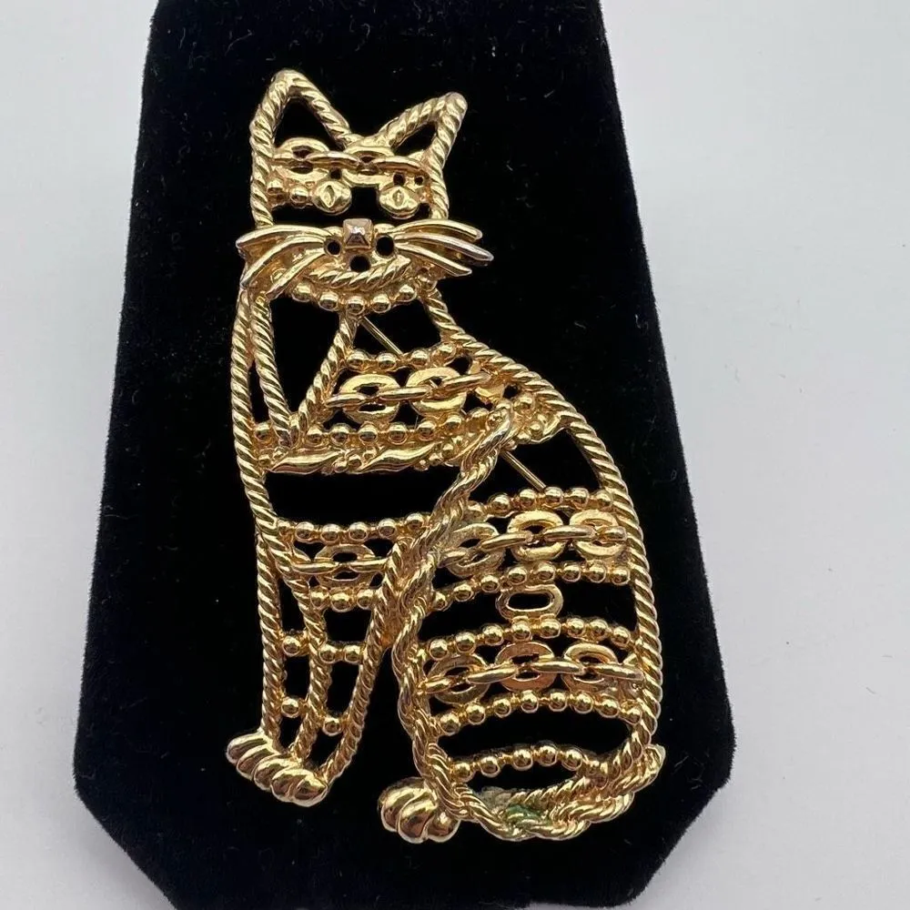 Vintage 80s AJC Unisex Gold Tone Cutouts Open Pin Filigree Cat Kitten Brooch Pin - Image 2