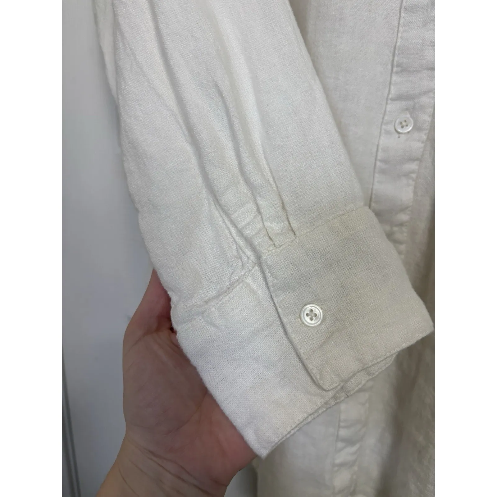 Downeast Linen Blend White Oversized Button Front Swim Cover Up Size Medium - Image 6