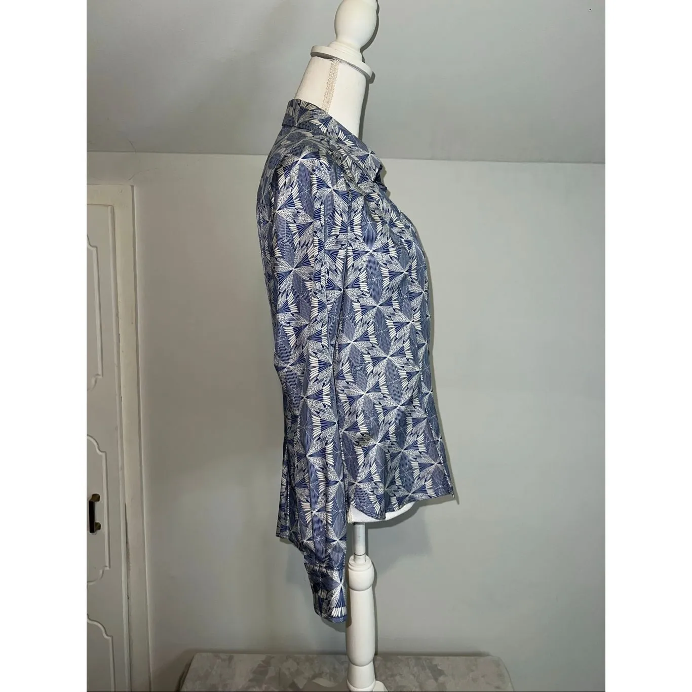 Women’s Pendleton Silk Blue Button Down 6 SMALL - Image 3