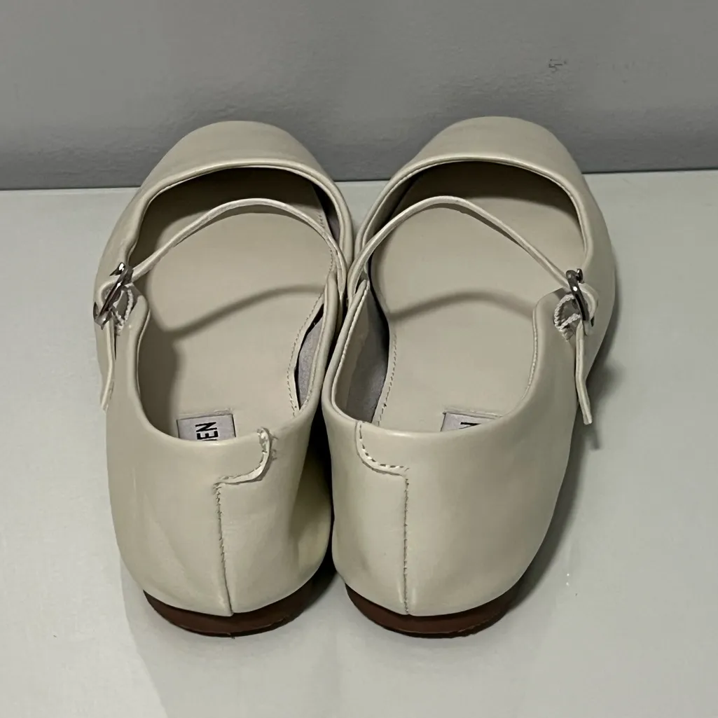 Steve Madden Cream Mary Jane Flats - Image 5