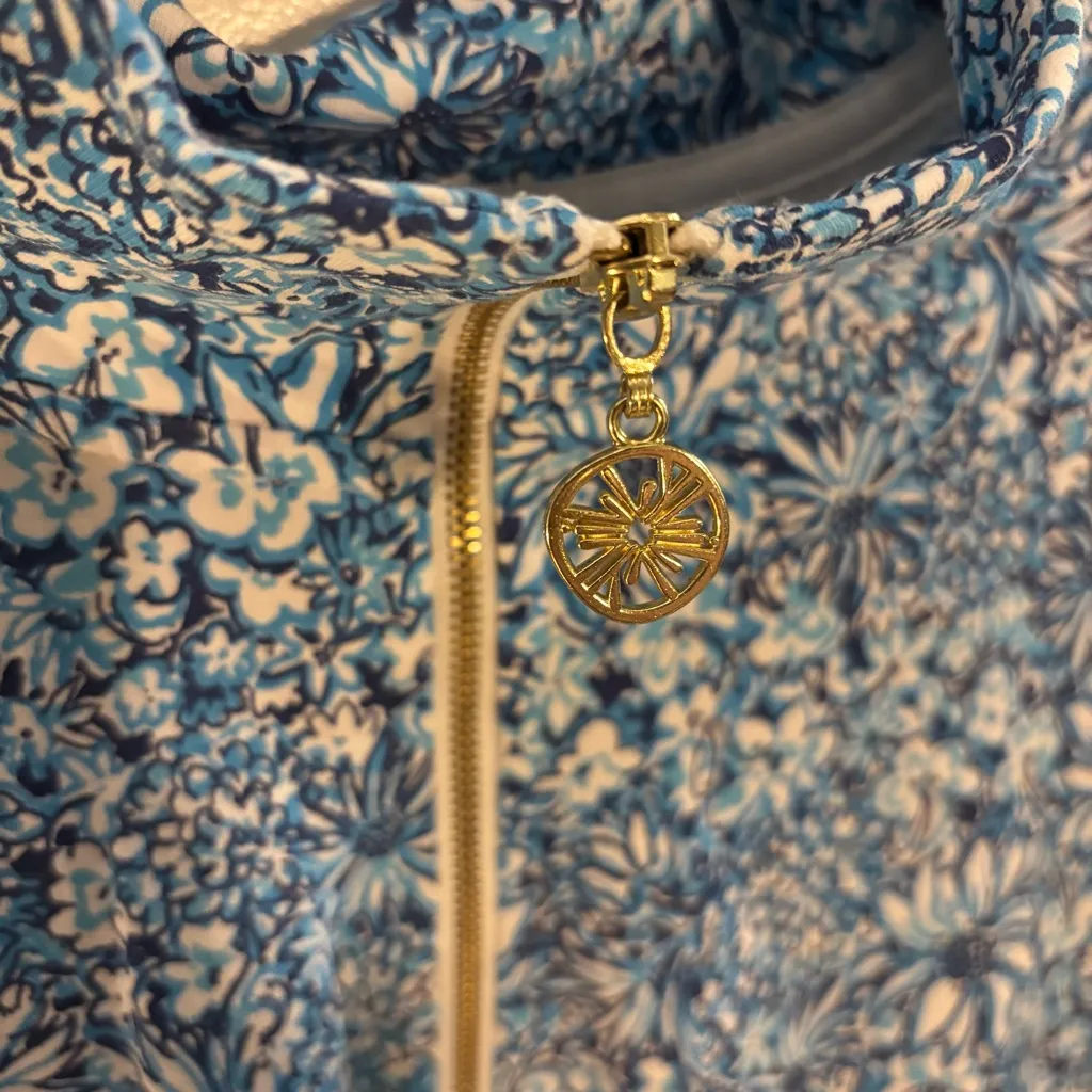 Lilly Pulitzer Leona UPF 50+ Zip Front Terry Jacket Cumulus Blue NWOT XL - Image 6