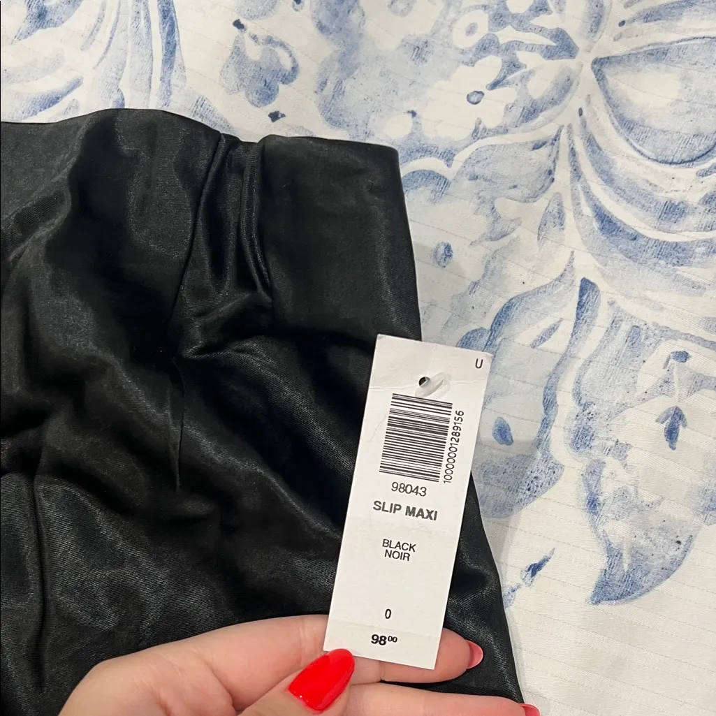 Aritzia  Babaton Black Slip Maxi Dress - Image 2