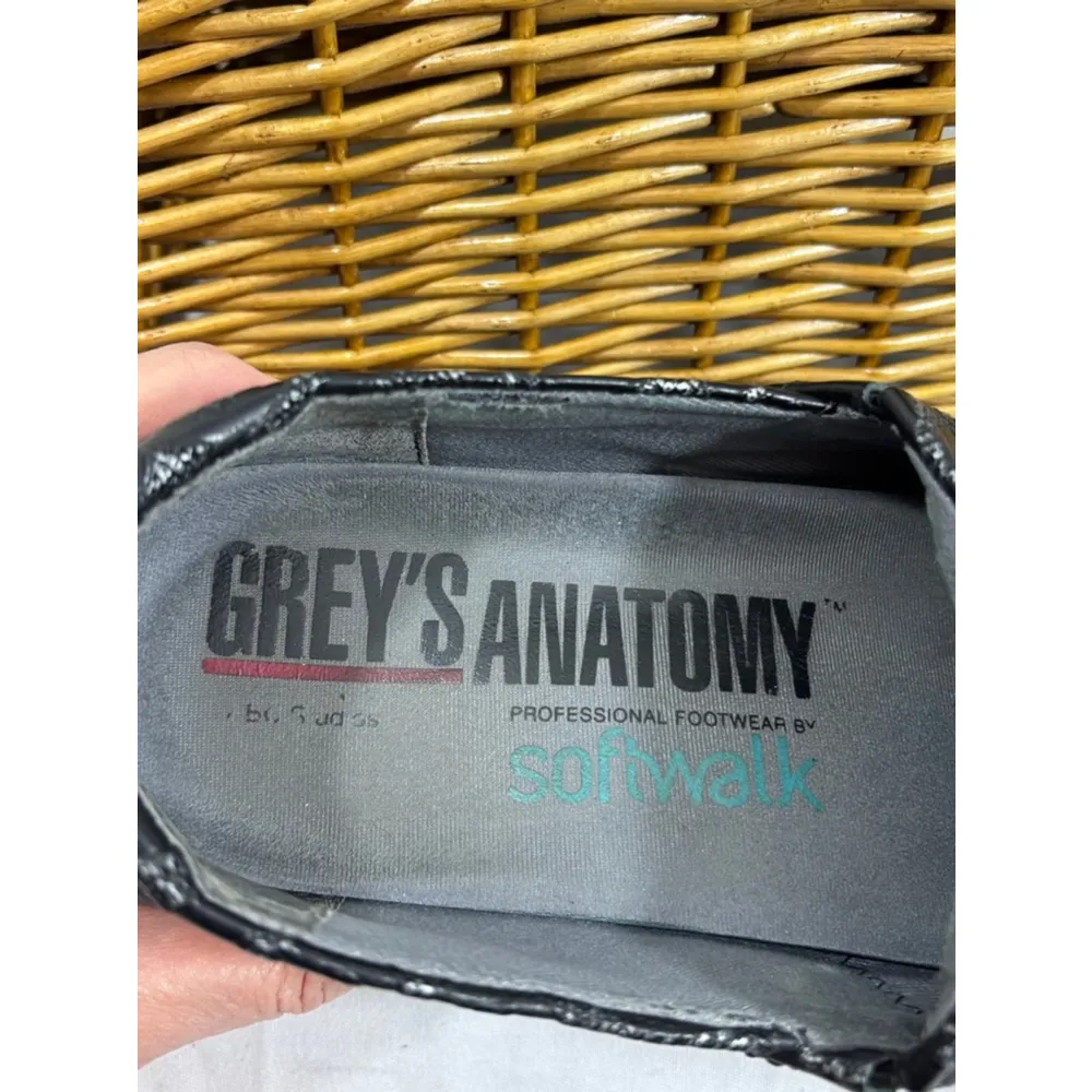 Women's Grey's Anatomy Clogs Size 9.5M Black & Silver - Image 9